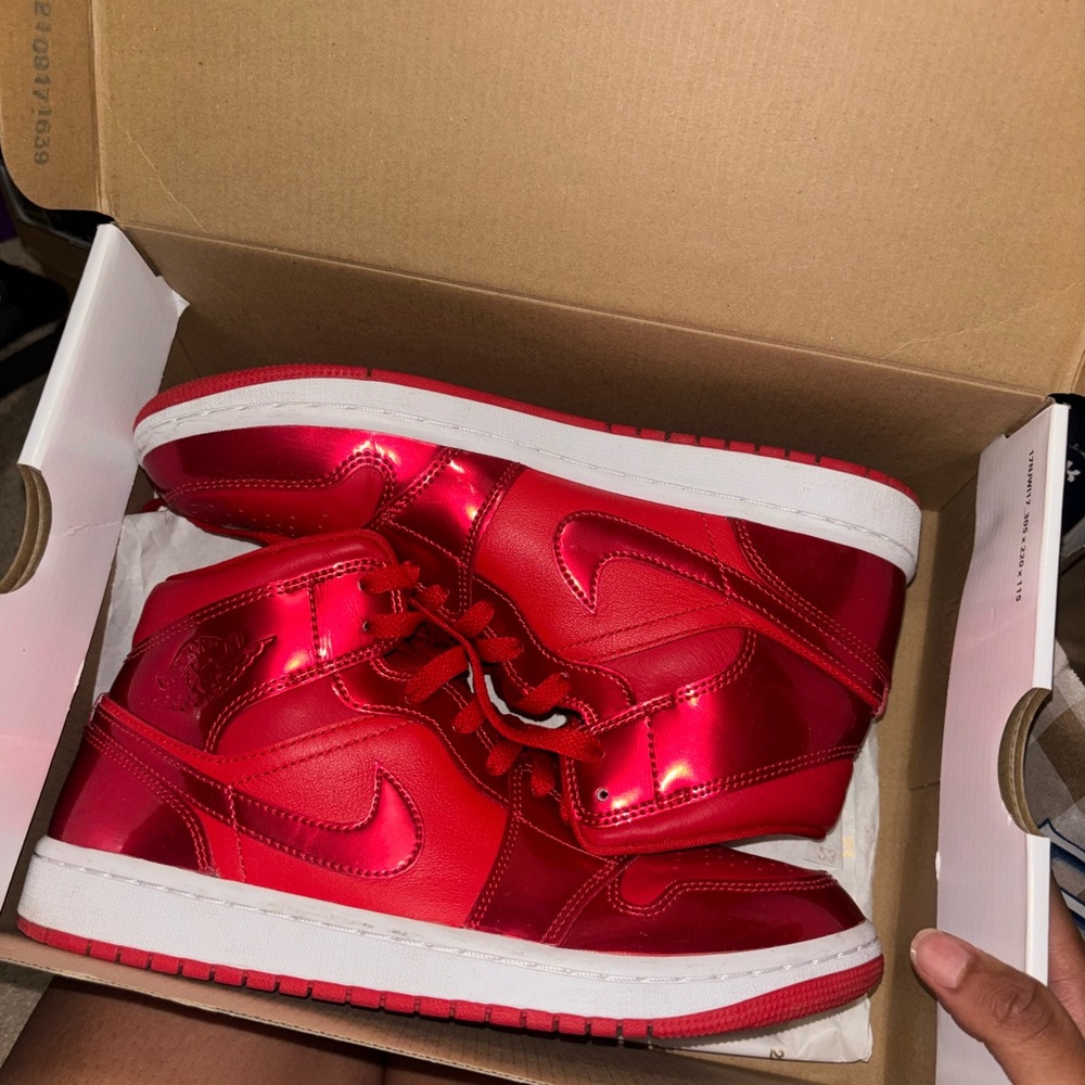 Jordan Red Sneakers High-Top Patent Leather